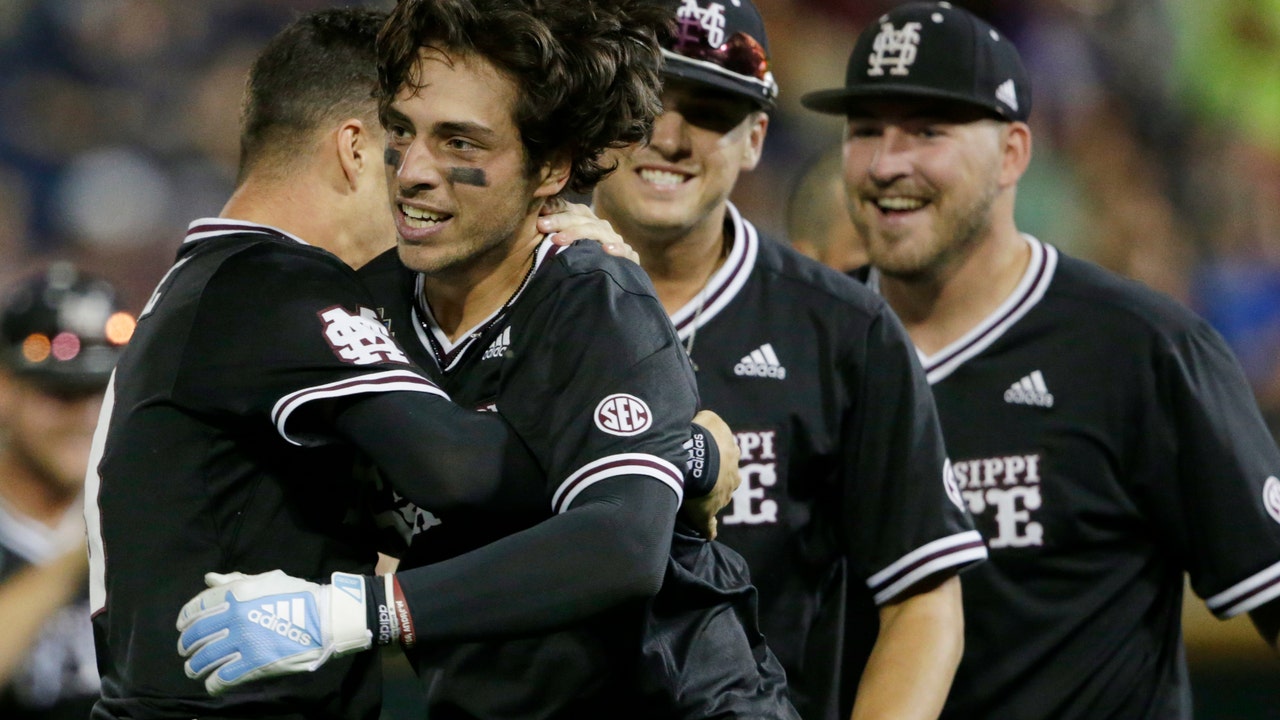 Gilbert gets bases-loaded hit, Bulldogs beat Auburn 5-4